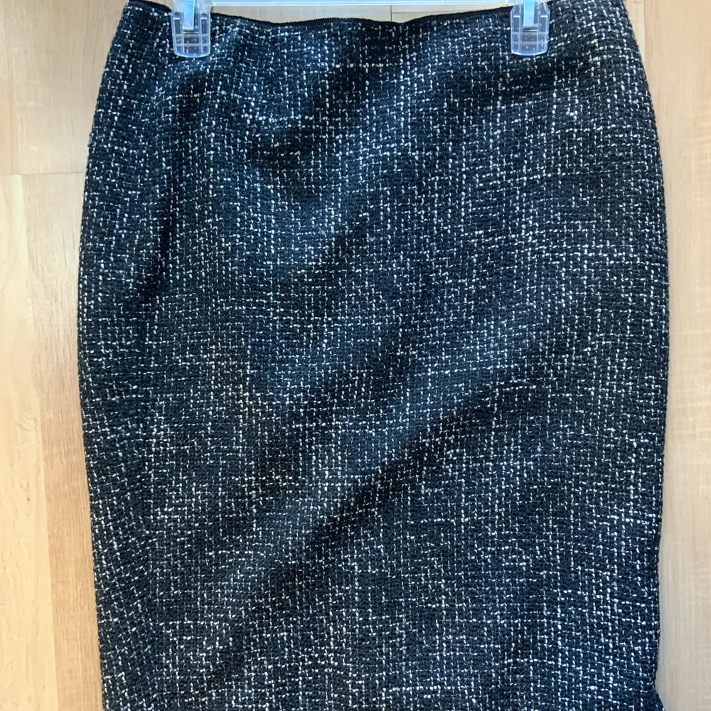 Size 10 Tahari Career Pencil Skirt